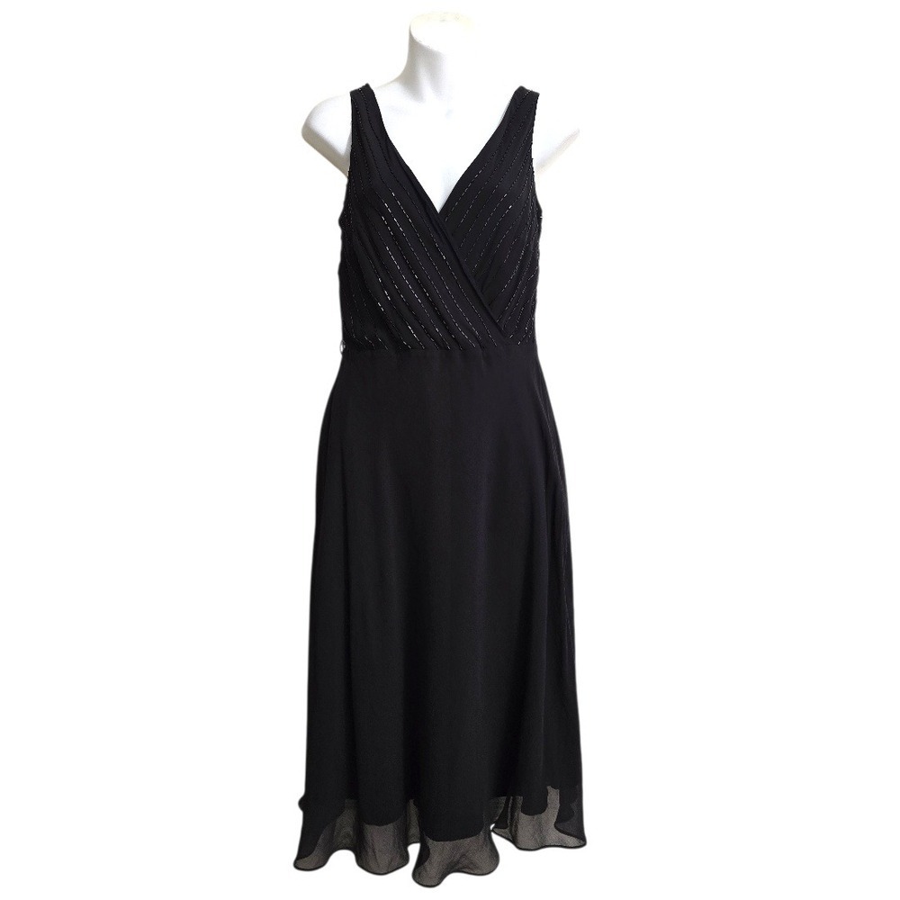 Bloomingdale's Vintage Black V-Neck Beaded Bodice Silk Knee Length Dress Sz 6P